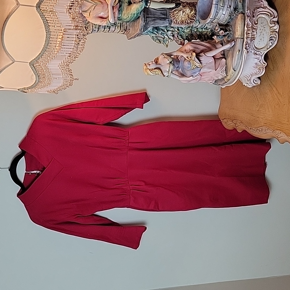 🎁 Vintage Betty Barclay wiggle dress in a pink wool material